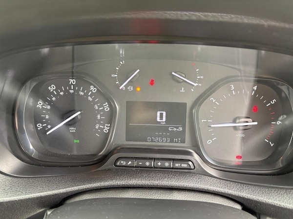 Used Vauxhall Vivaro 2020 for sale - 75195602: Photo 17