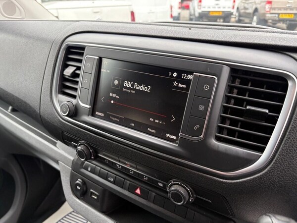 Used Vauxhall Vivaro 2020 for sale - 75195602: Photo 42