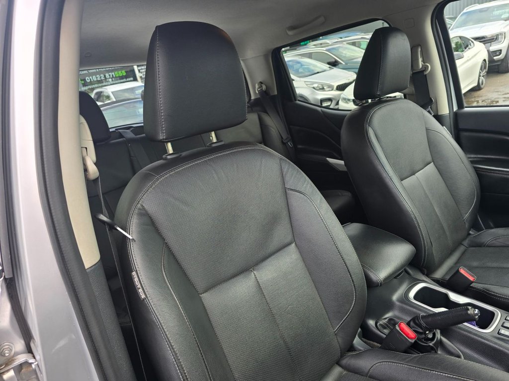 Used Nissan Navara 2018 for sale - 76740001: Photo 25