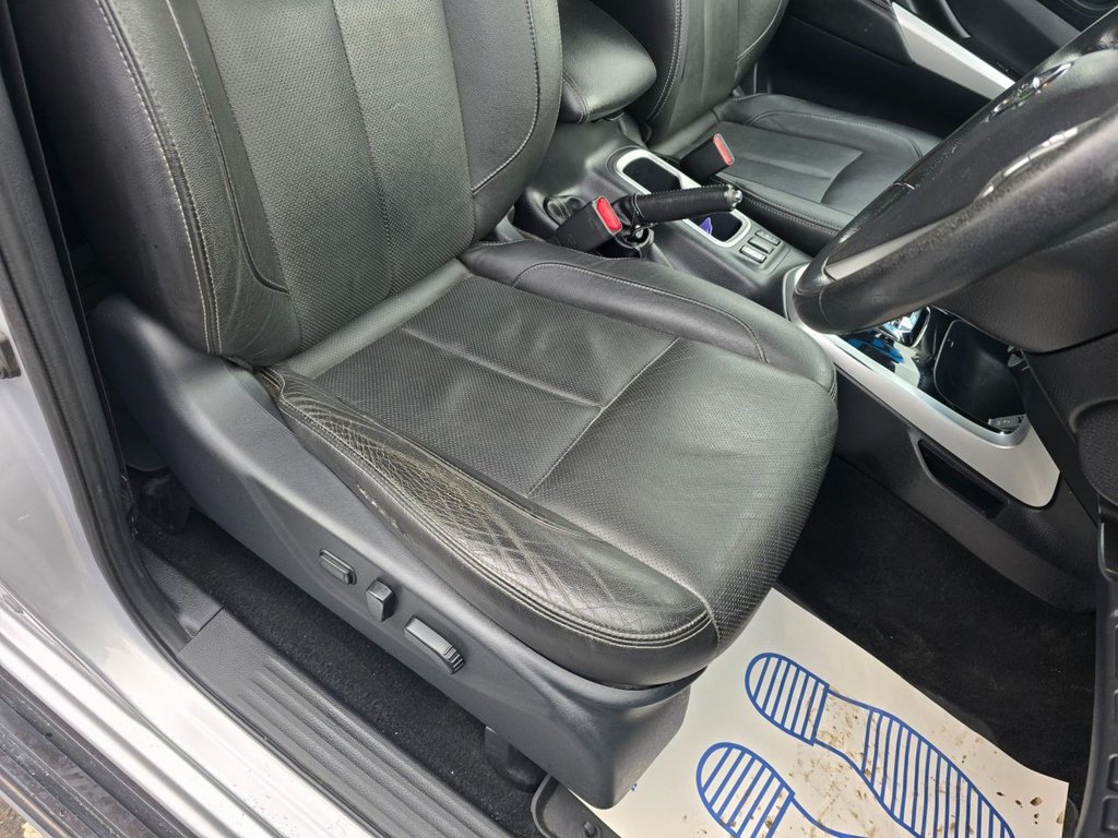 Used Nissan Navara 2018 for sale - 76740001: Photo 26