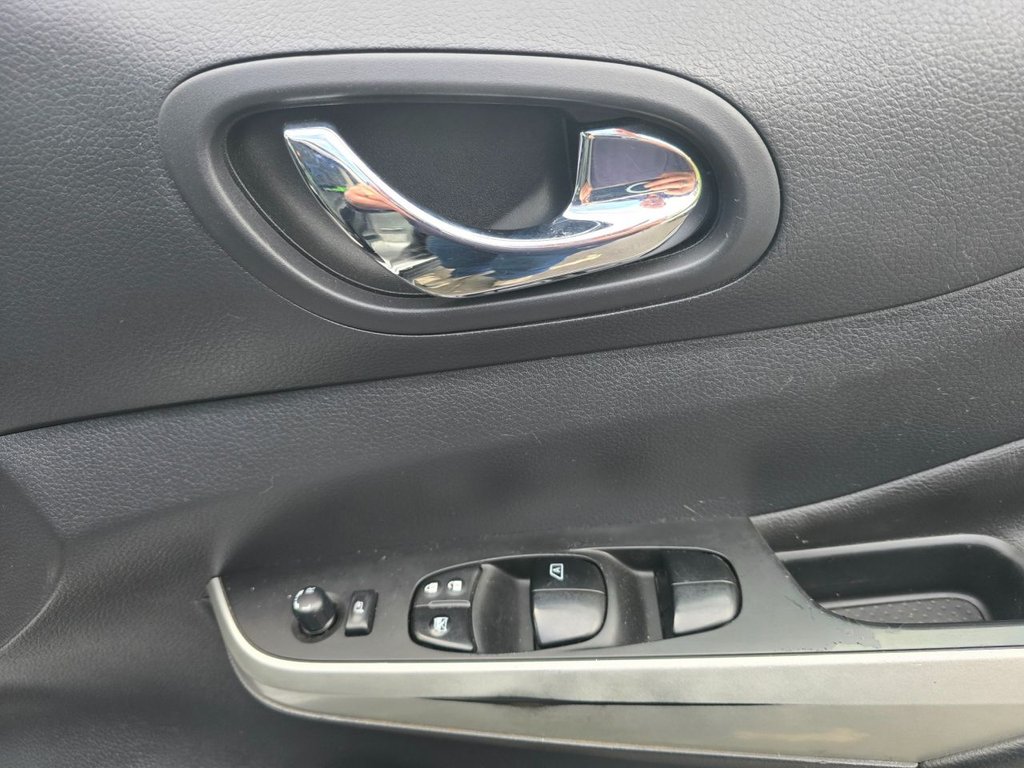 Used Nissan Navara 2018 for sale - 76740001: Photo 28