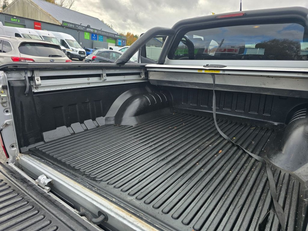 Used Nissan Navara 2018 for sale - 76740001: Photo 42