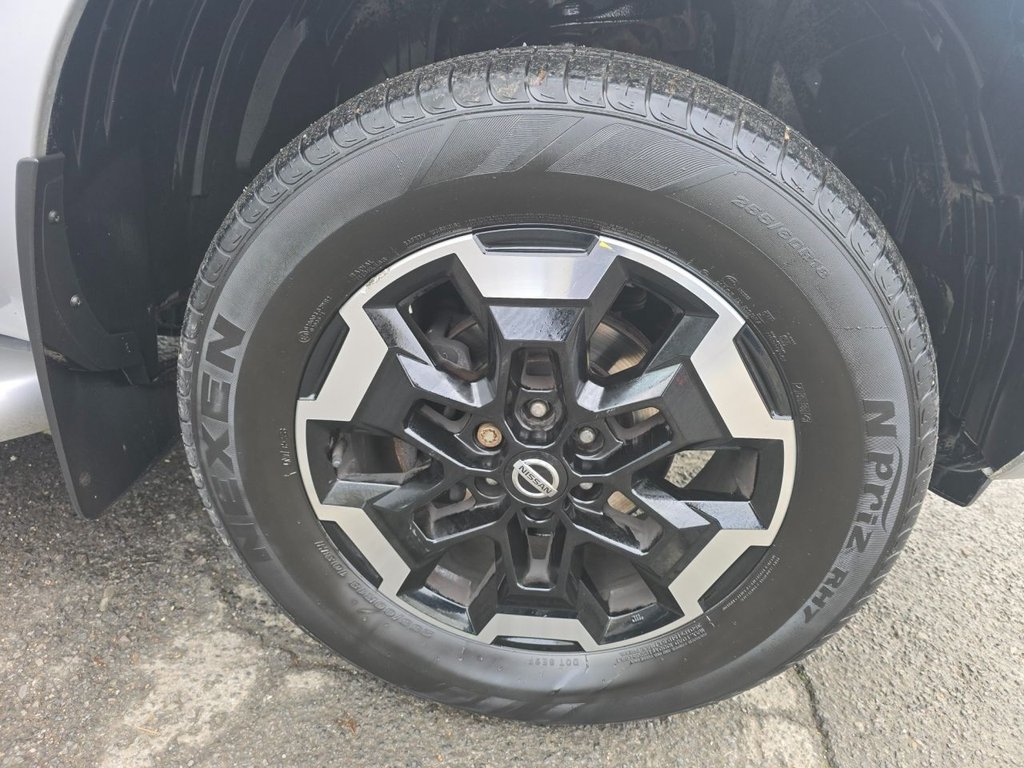 Used Nissan Navara 2018 for sale - 76740001: Photo 49