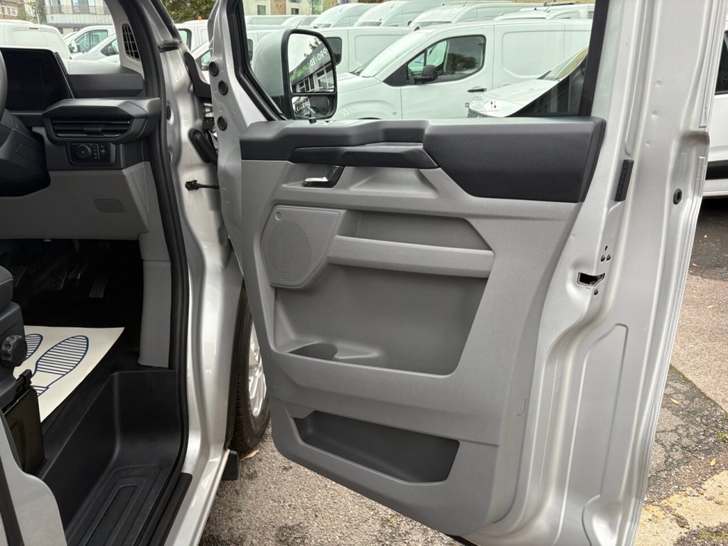 Used Ford Transit Custom 2024 for sale - 76210390: Photo 24
