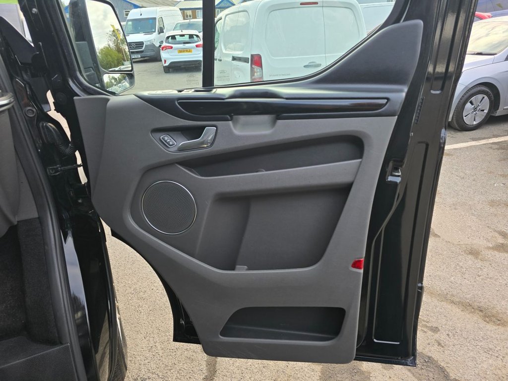 Used Ford Tourneo Custom 2019 for sale - 76256815: Photo 28