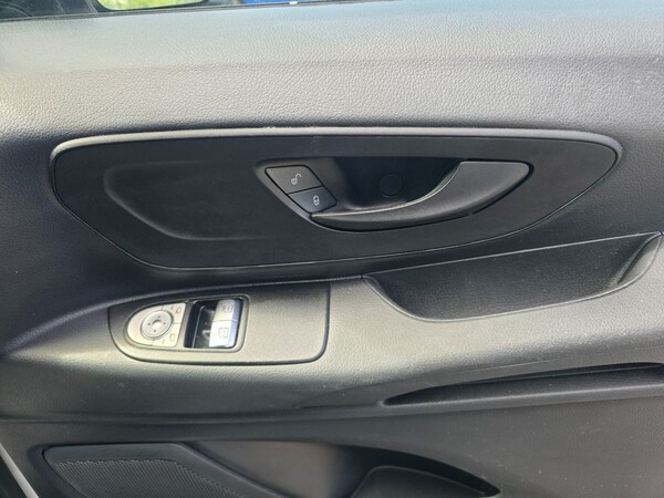 Used Mercedes-Benz Vito 2021 for sale - 75335987: Photo 29