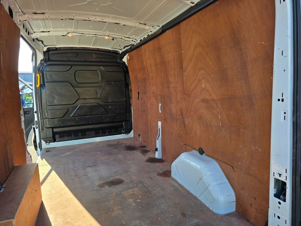 Used Ford Transit 2022 for sale - 75559418: Photo 36