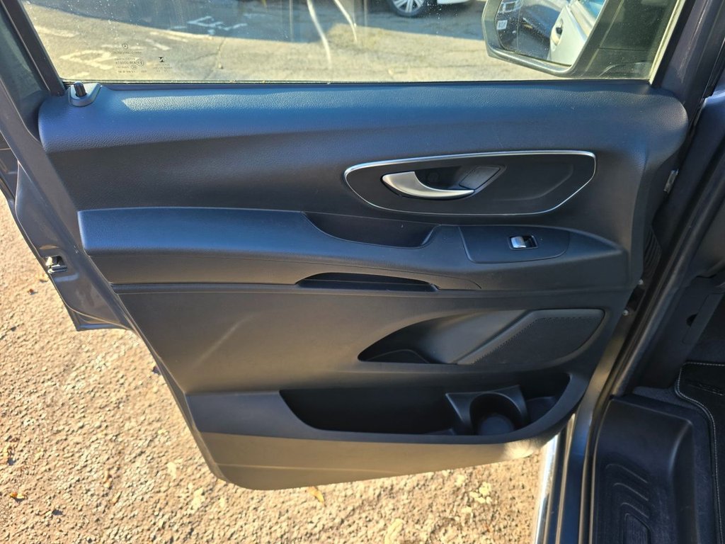 Used Mercedes-Benz Vito 2016 for sale - 76510183: Photo 31