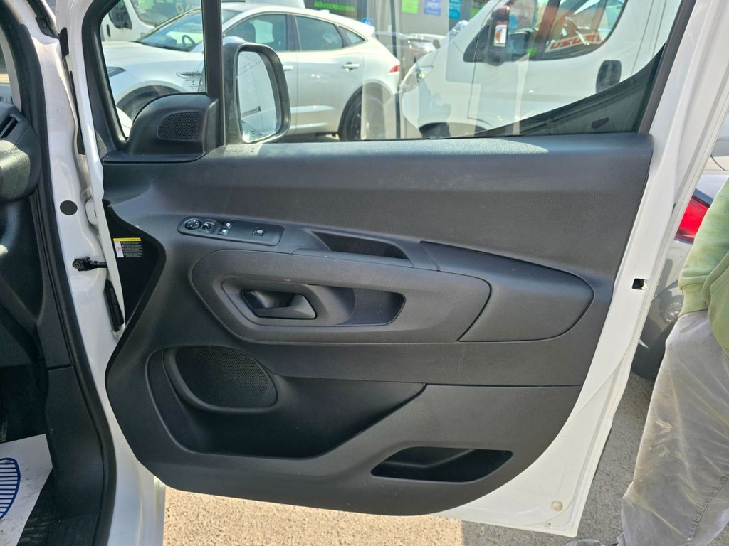 Vehicle 28