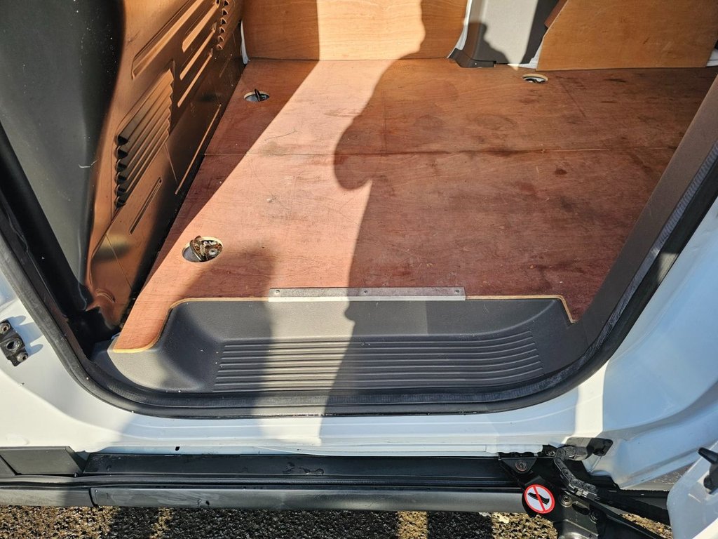 Used Ford Transit Connect 2024 for sale - 77313263: Photo 38