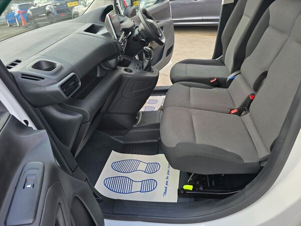 Used Peugeot Partner 2021 for sale - 75432710: Photo 31