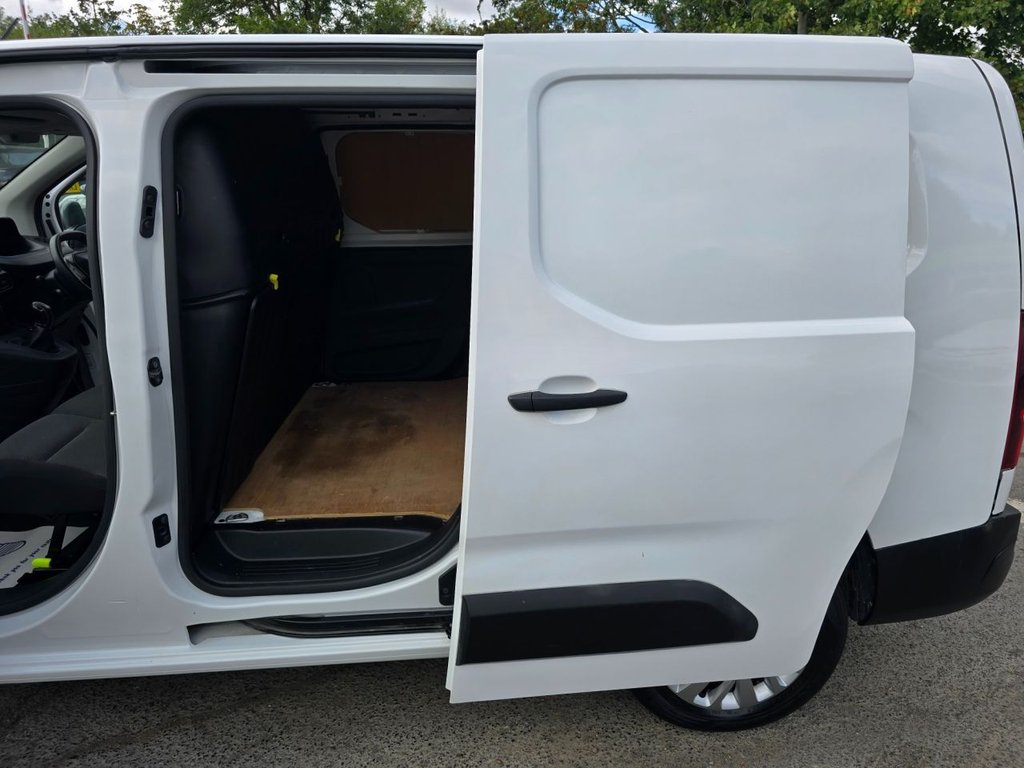 Vehicle 33