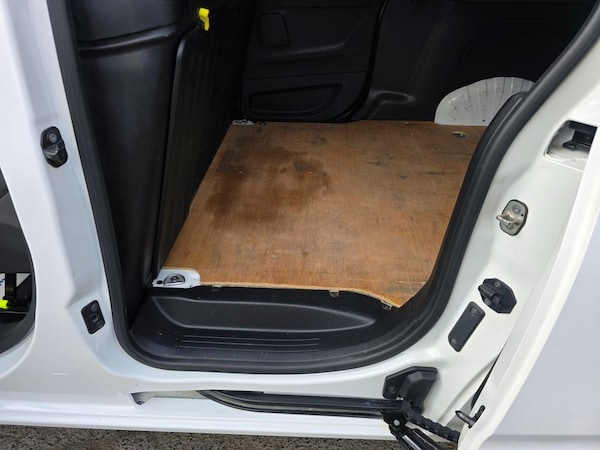 Used Peugeot Partner 2021 for sale - 75432710: Photo 37