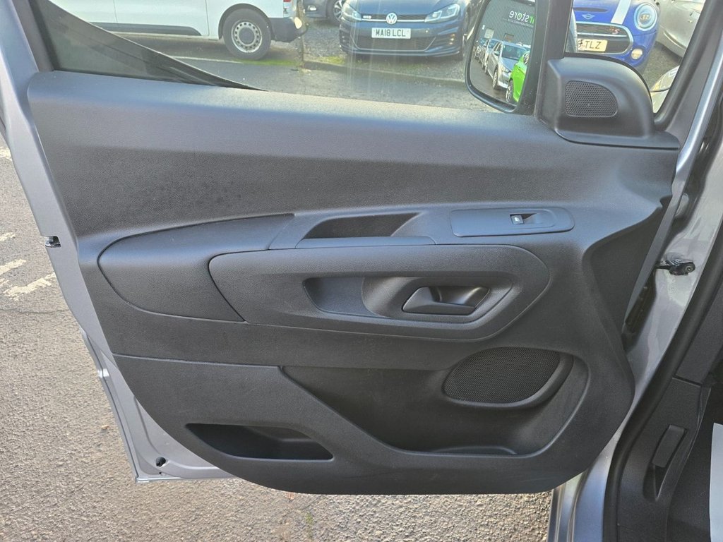 Used Toyota ProAce 2023 for sale - 77133793: Photo 33