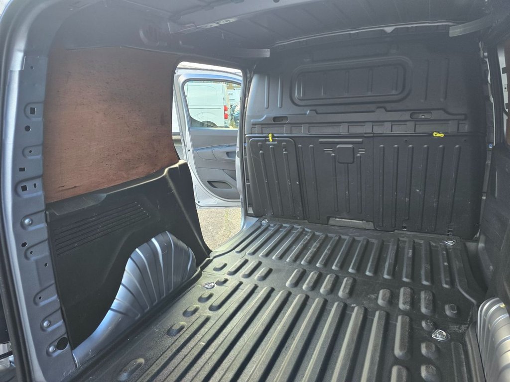 Used Toyota ProAce 2023 for sale - 77133793: Photo 42