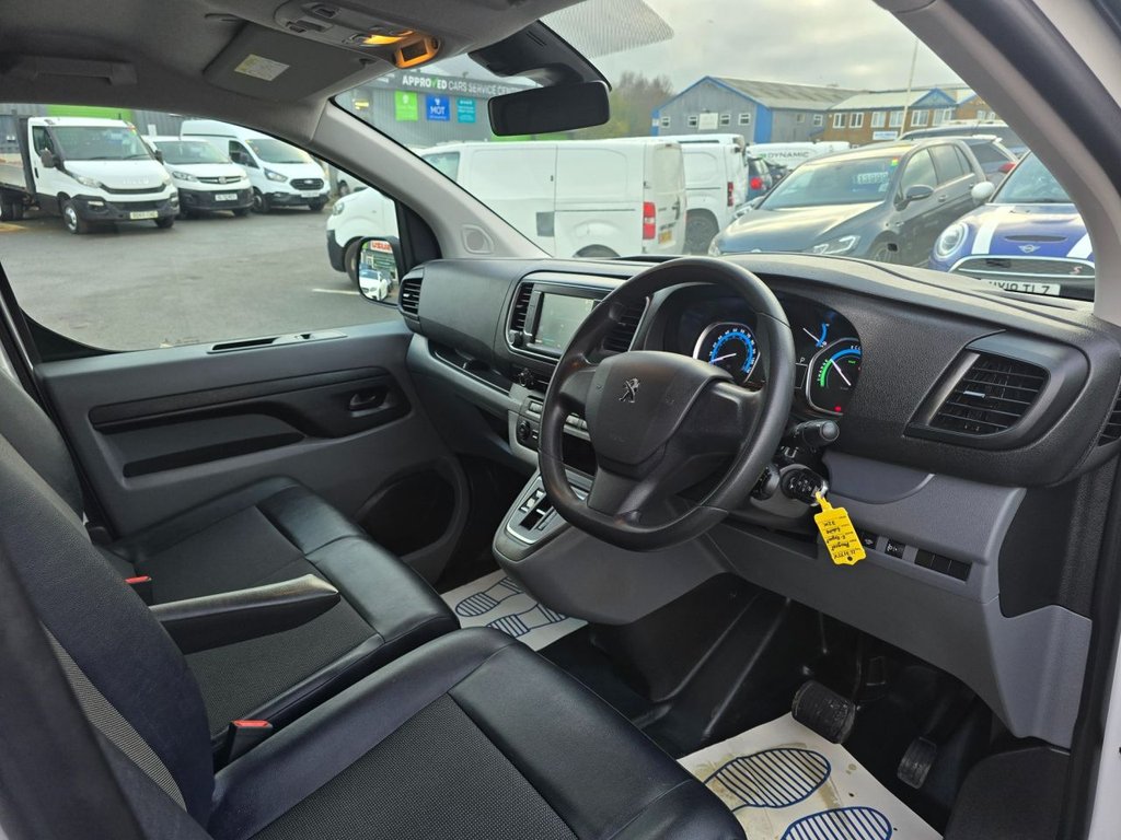 Used Peugeot e-Expert 2021 for sale - 76973687: Photo 18