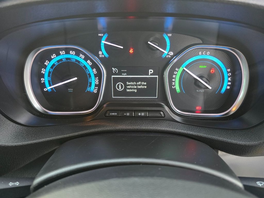 Used Peugeot e-Expert 2021 for sale - 76973687: Photo 21