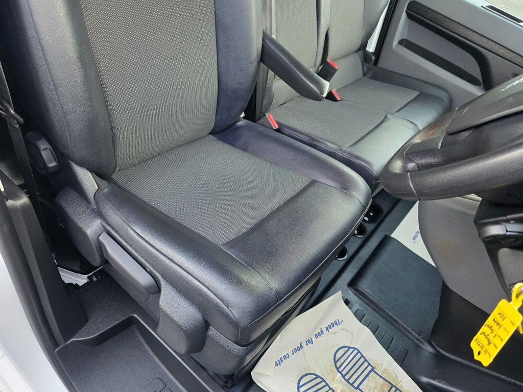 Used Peugeot e-Expert 2021 for sale - 76973687: Photo 27