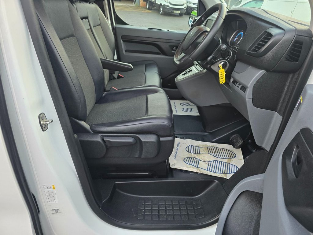 Used Peugeot e-Expert 2021 for sale - 76973687: Photo 28