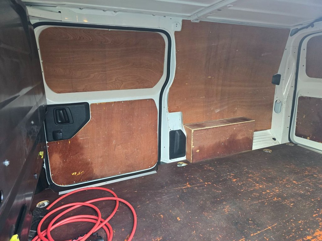 Used Peugeot e-Expert 2021 for sale - 76973687: Photo 38