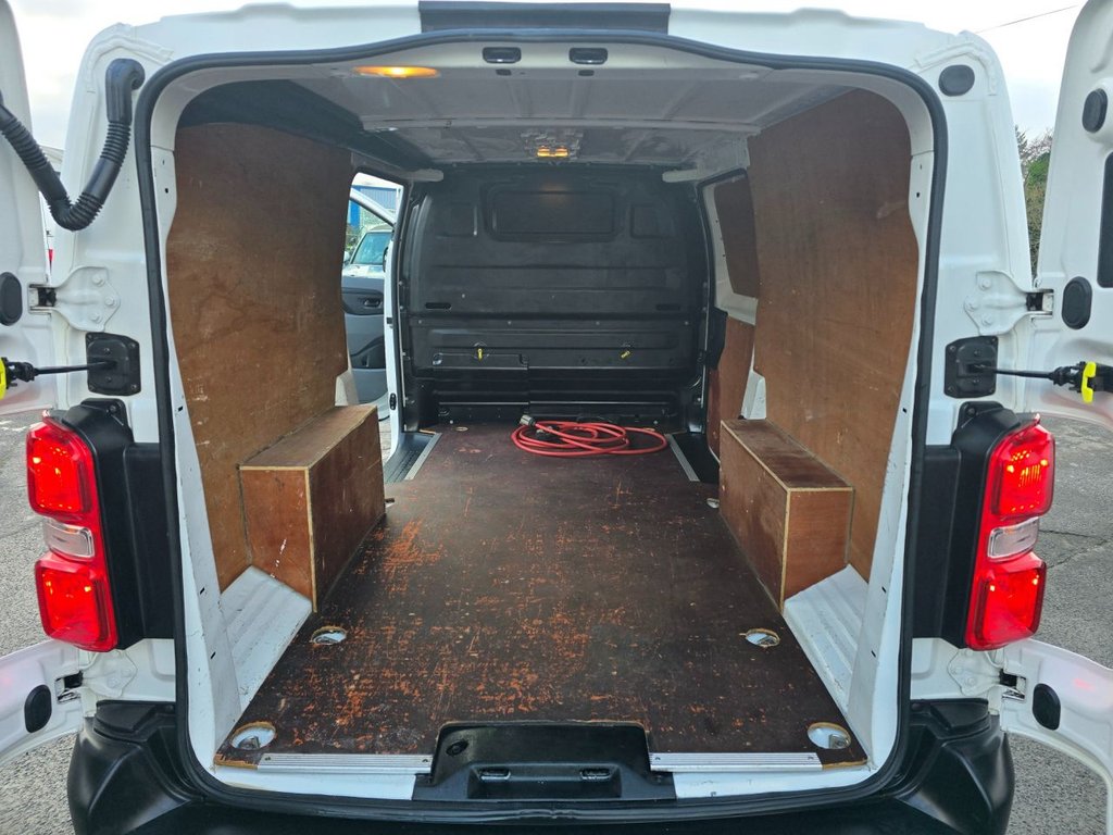 Used Peugeot e-Expert 2021 for sale - 76973687: Photo 43