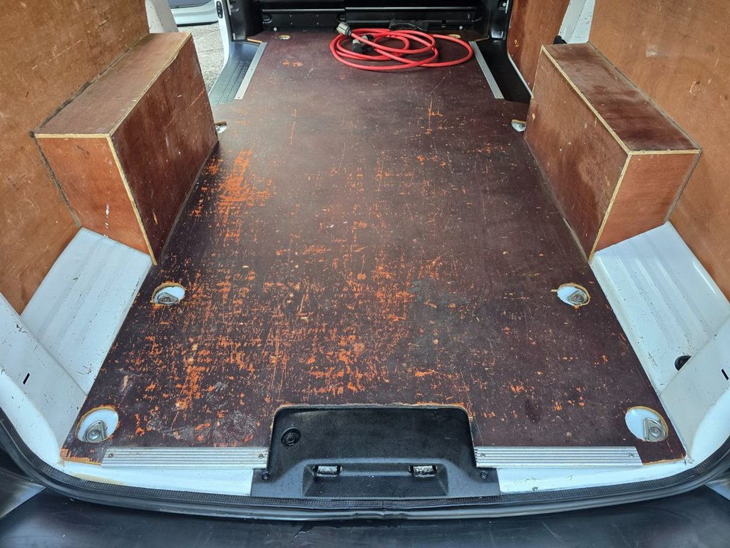 Used Peugeot e-Expert 2021 for sale - 76973687: Photo 44