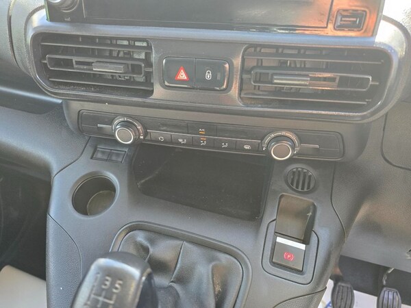 Used Peugeot Partner 2021 for sale - 75619753: Photo 19
