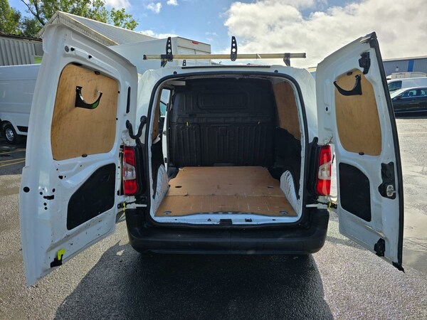 Used Peugeot Partner 2021 for sale - 75619753: Photo 37