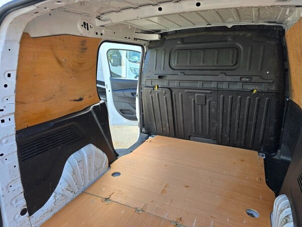 Used Peugeot Partner 2021 for sale - 75619753: Photo 40