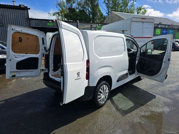 Used Peugeot Partner 2021 for sale - 75619753: Photo 48