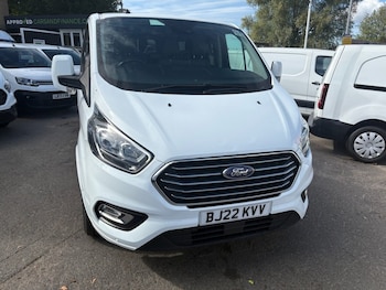 Used Ford Tourneo Custom 2022 for sale - 76039725: Photo