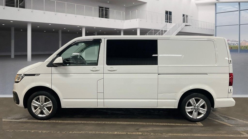 Used Volkswagen Transporter 2021 for sale - 77372931: Photo 6