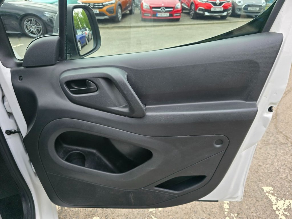 Used Peugeot Partner 2017 for sale - 77200008: Photo 30