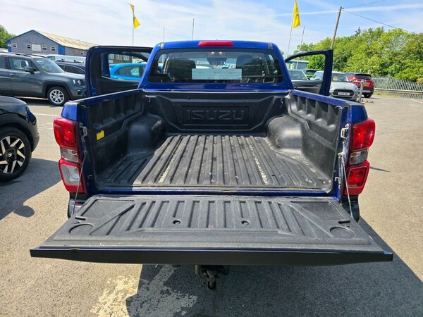 Used Isuzu D-Max 2021 for sale - 75195468: Photo 41