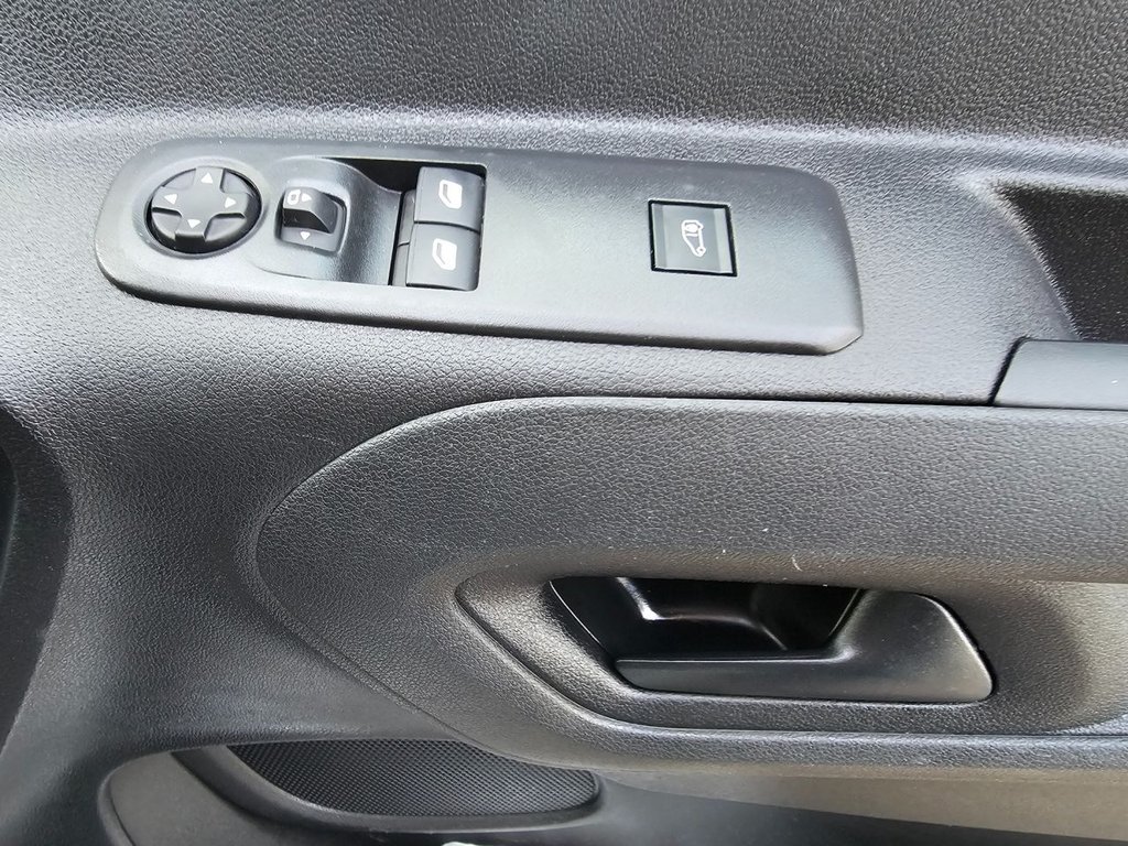Used Peugeot Partner 2019 for sale - 77835092: Photo 24