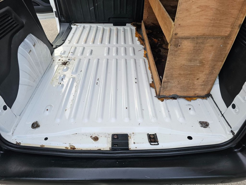 Used Peugeot Partner 2019 for sale - 77835092: Photo 39