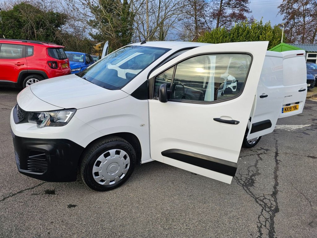 Used Peugeot Partner 2019 for sale - 77835092: Photo 44
