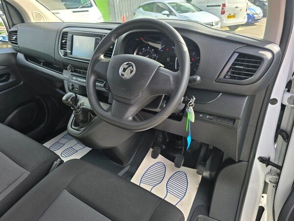 Used Vauxhall Vivaro 2023 for sale - 76038894: Photo 18