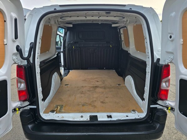 Used Peugeot Partner 2021 for sale - 75383894: Photo 42
