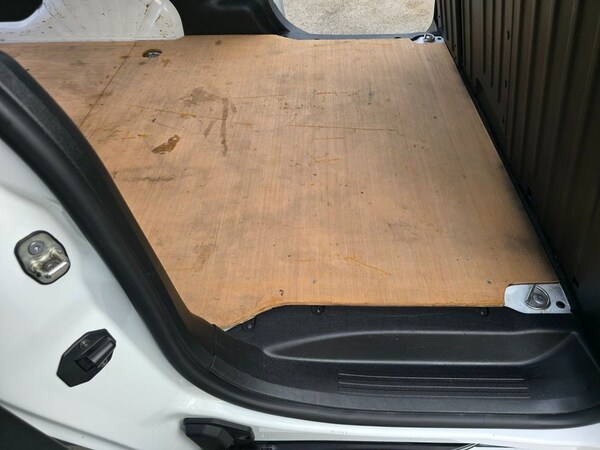 Used Peugeot Partner 2021 for sale - 75383894: Photo 50