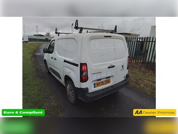 Used Peugeot Partner 2019 for sale - 77227180: Photo