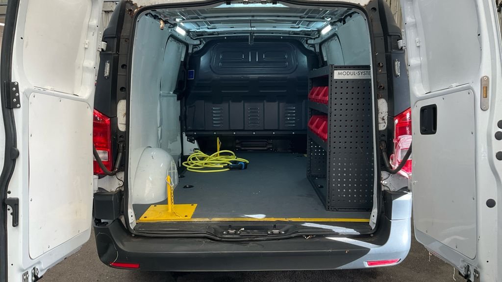 Used Mercedes-Benz Vito 2023 for sale - 77212958: Photo 4