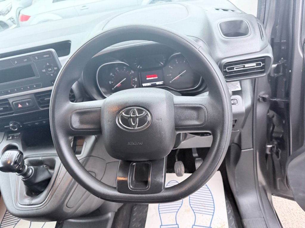 Used Toyota ProAce 2022 for sale - 77498737: Photo 15