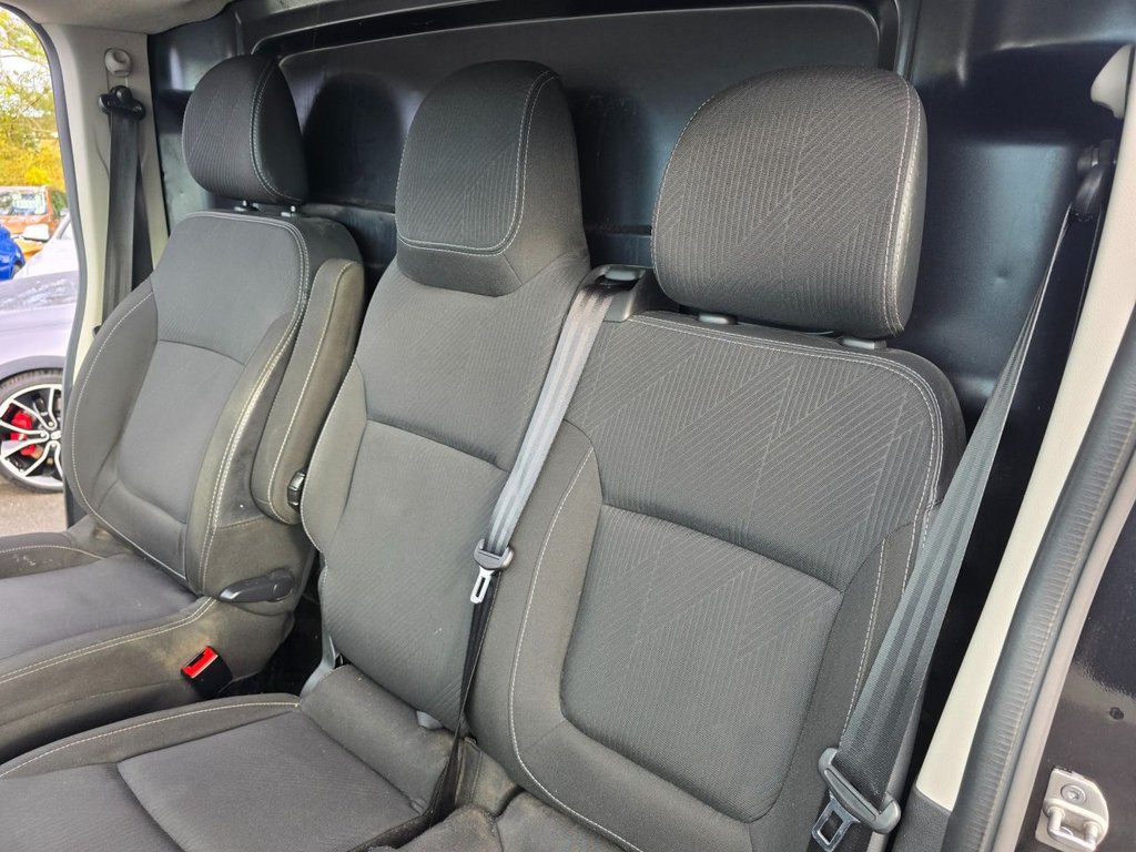 Used Renault Trafic 2021 for sale - 76758706: Photo 32