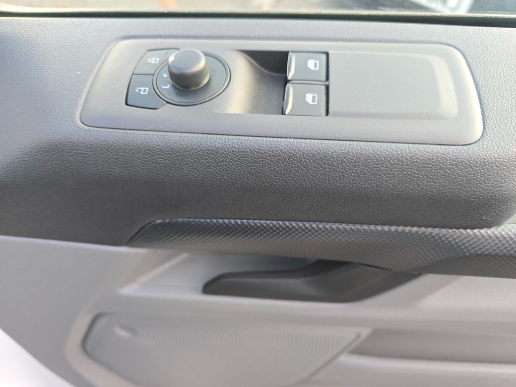 Used Ford Transit Custom 2024 for sale - 76941556: Photo 25