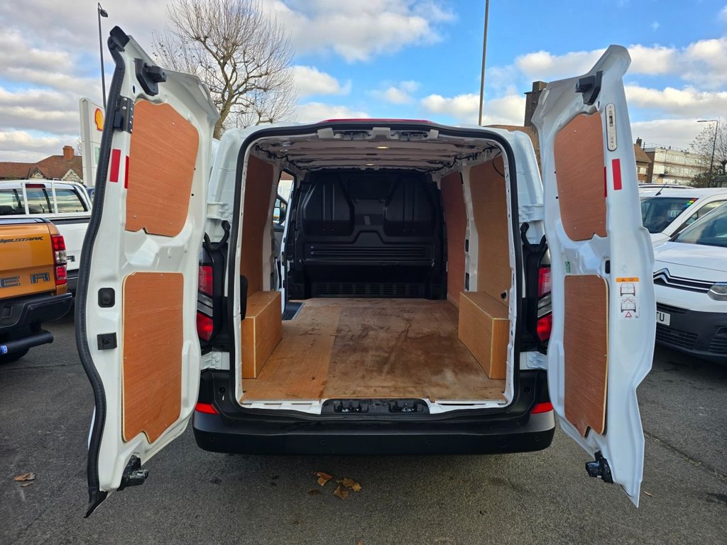 Used Ford Transit Custom 2024 for sale - 76941556: Photo 38