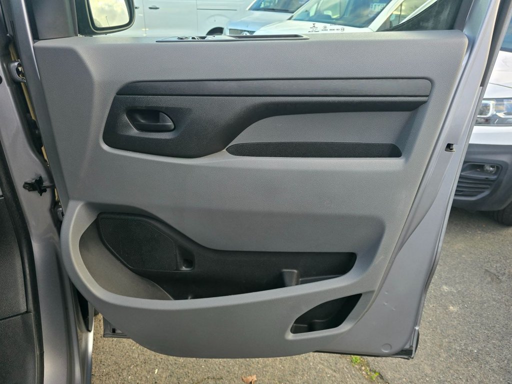 Used Vauxhall Vivaro 2021 for sale - 76950729: Photo 27