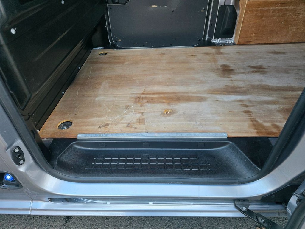 Used Vauxhall Vivaro 2021 for sale - 76950729: Photo 38