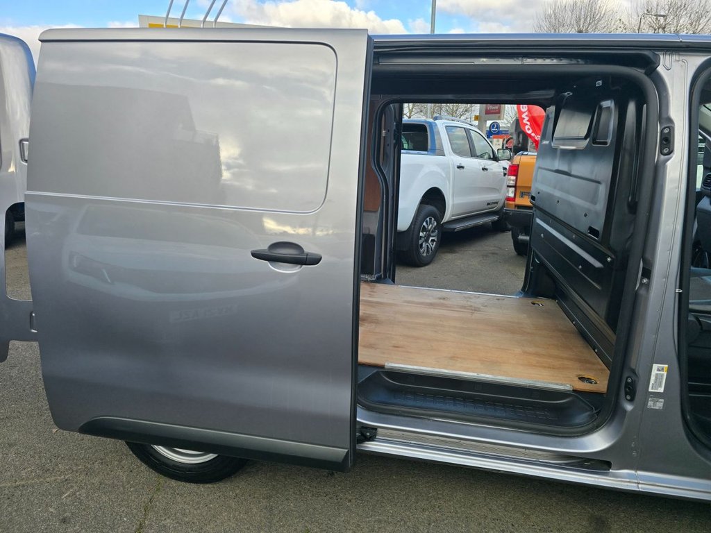 Used Vauxhall Vivaro 2021 for sale - 76950729: Photo 44