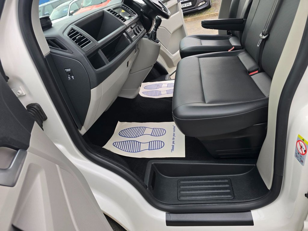 Used Volkswagen Transporter Shuttle 2018 for sale - 77327595: Photo 33